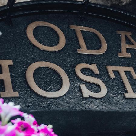 Oda Hostel Prishtine Bagian luar foto