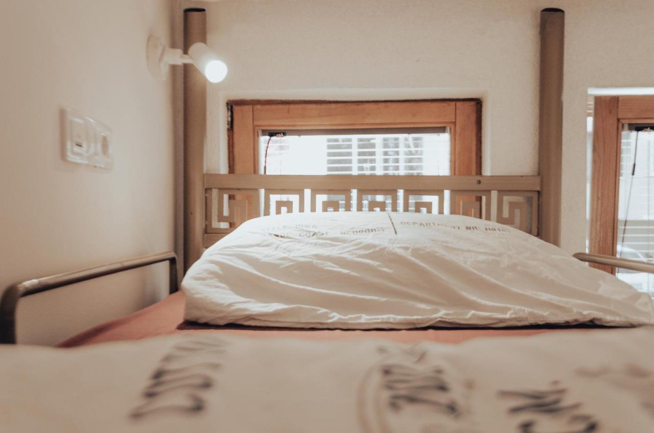 Oda Hostel Prishtine Bagian luar foto