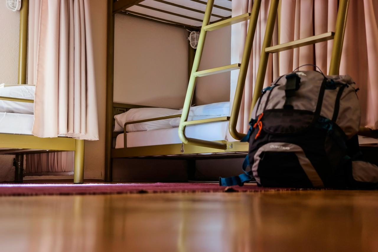 Oda Hostel Prishtine Bagian luar foto